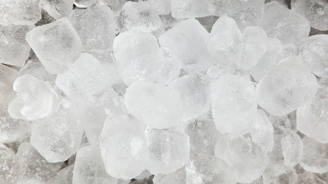 ice cubes
