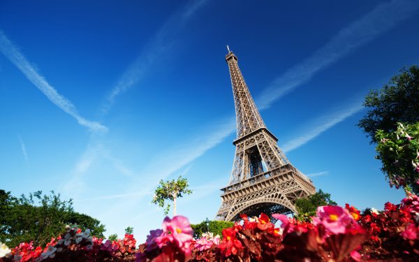 eiffel tower wallpaper