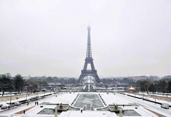 eiffel tower canada