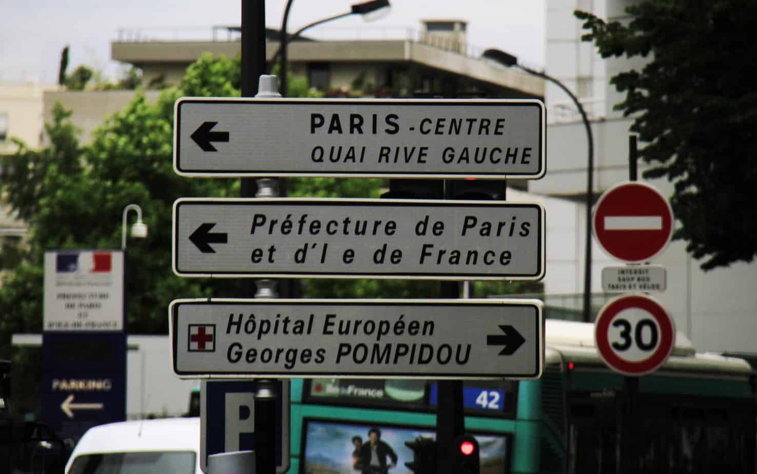 A Guide to Driving in France: Do’s and Don’ts | Talk in French